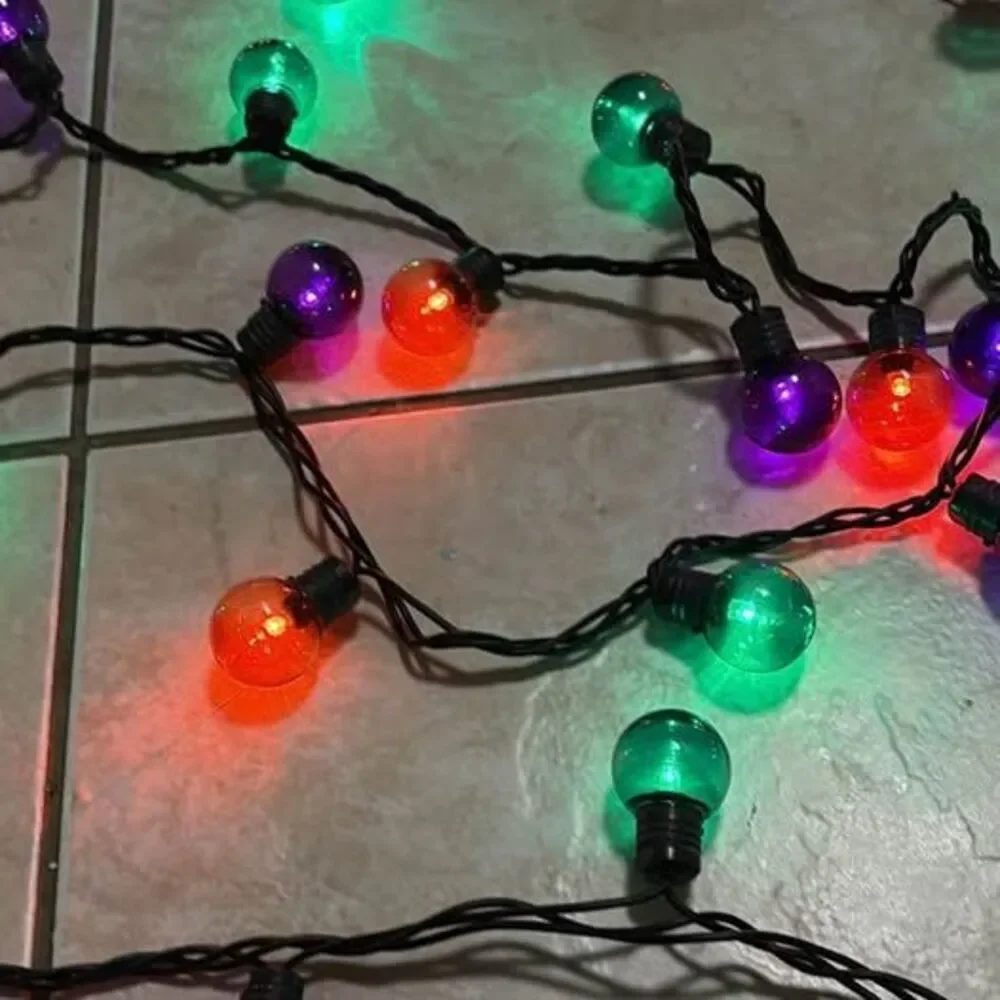Unbranded festive string